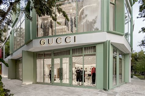 gucci miami outlet|gucci store miami florida.